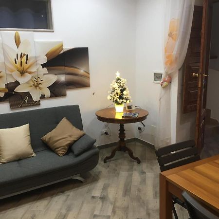 Casa Vacanza Gargano Carpino ภายนอก รูปภาพ