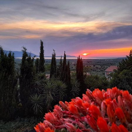 Casa Vacanza Gargano Carpino ภายนอก รูปภาพ