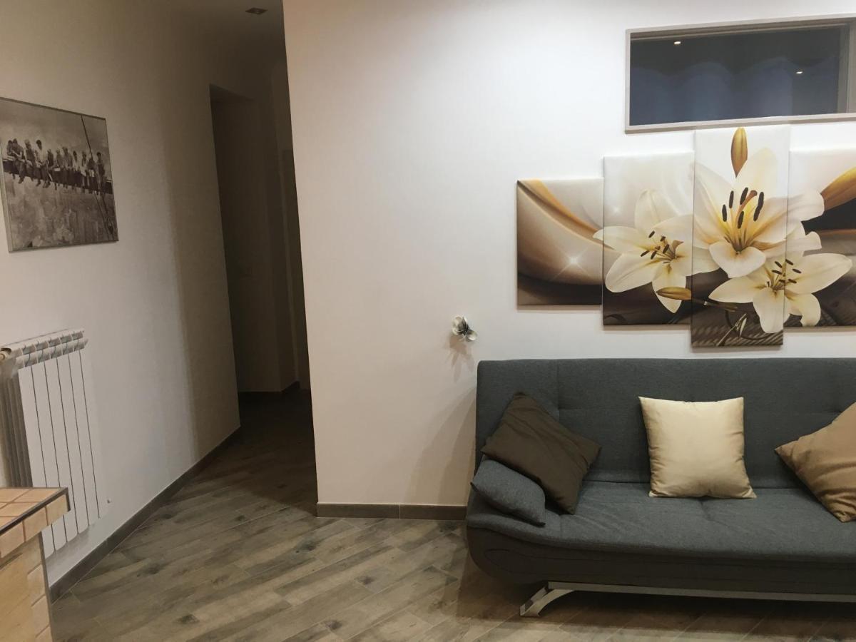 Casa Vacanza Gargano Carpino ภายนอก รูปภาพ
